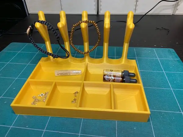 Jewelry/wristband organizer