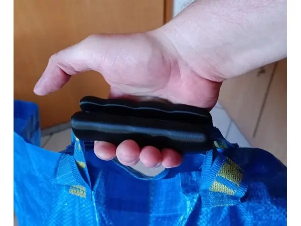Semi permanent handle for reuseable bags