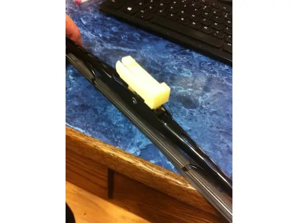 2011 Jetta Windshield Wiper Adapter