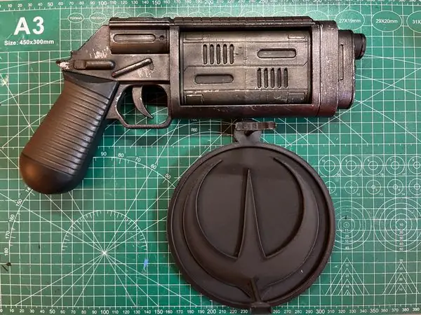 MW-20 Bryar Pistol - Cassian Andor Blaster