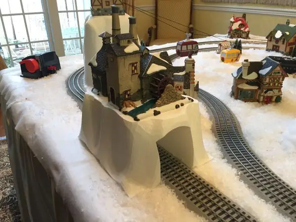Tunnel for Toy Train Set
