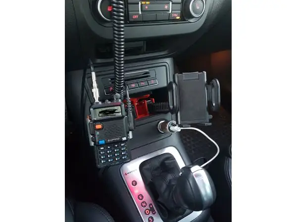 Baofeng UV-5R Car Holder Mount