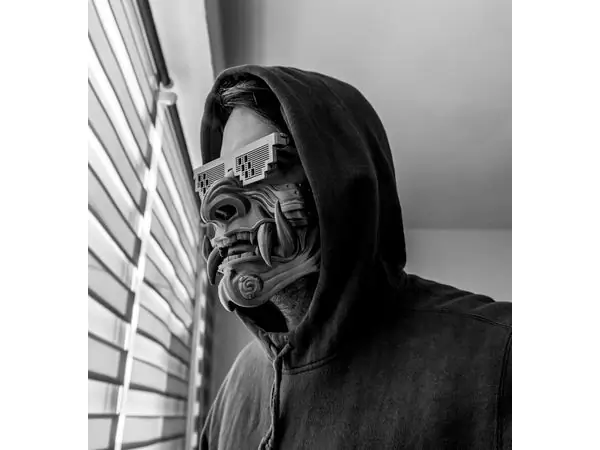 Samurai Mask Model 3