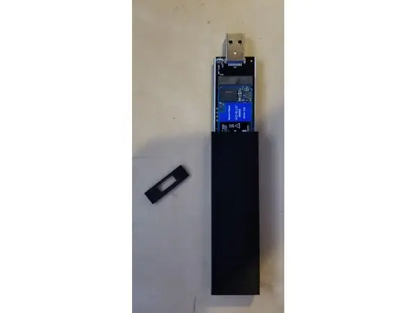 Micro Connectors NVME-31USBA Enclosure