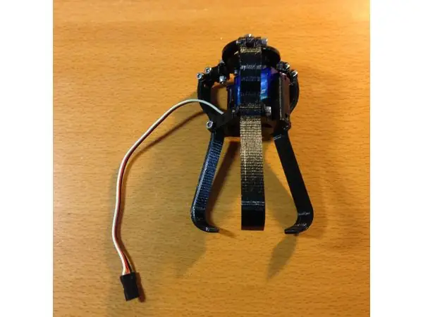 Robot Gripper with three fingers for Chess Robot