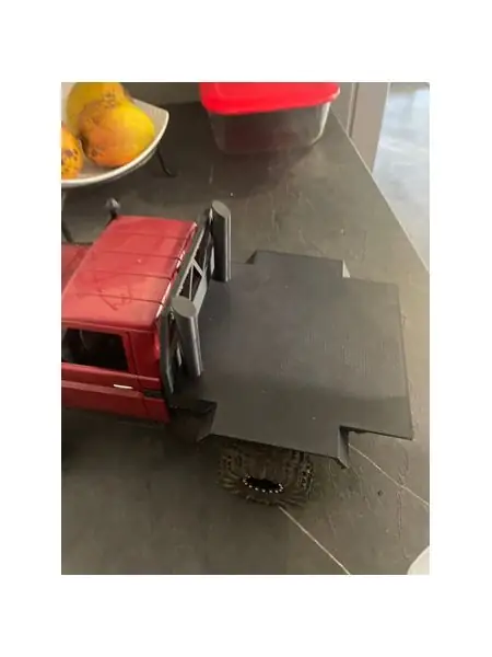 MN82 Tray