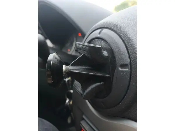 Renault Logan, Sandero, Duster phone holder