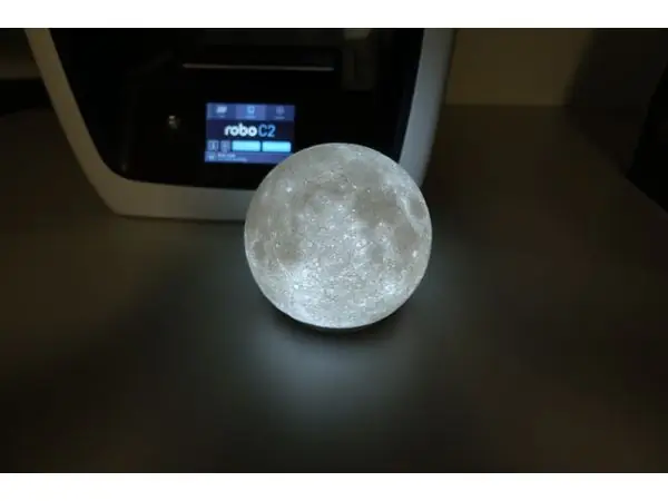 High Detailed Moon Lamp