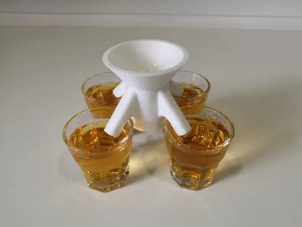 Shot dispenser