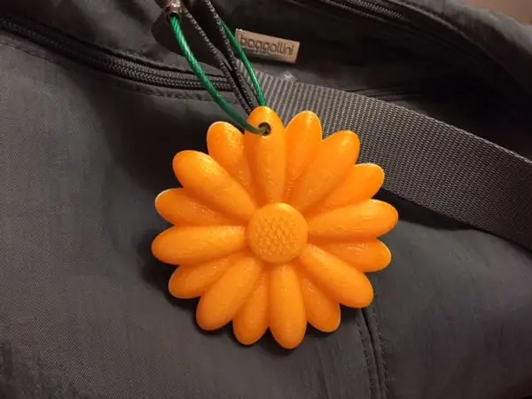Daisy Keyring