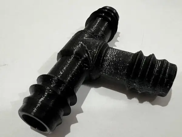 16mm pipe tee connector