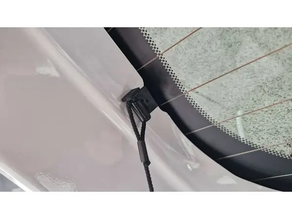 Haval Jolion фиксатор веревок задней полки