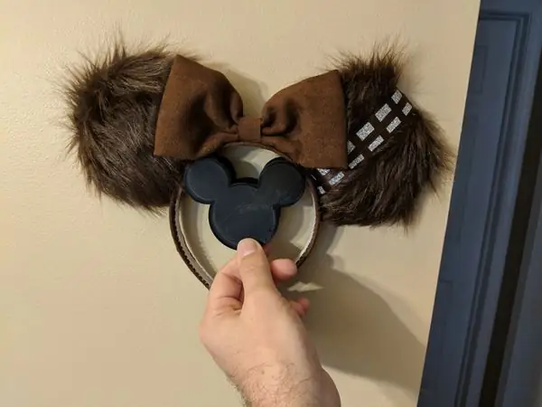 Mouse Ear Band Mount