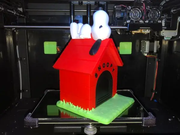 Snoopy grass base