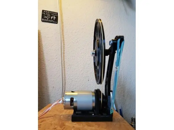 Experimental belt drive assembly for 795 motor -- Experimenteller Riementrieb Aufbau für 795 Motor