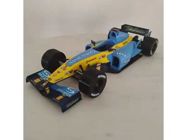 Renault R25
