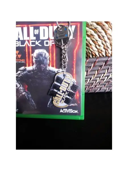 CALL OF DUTY KEYCHAIN !