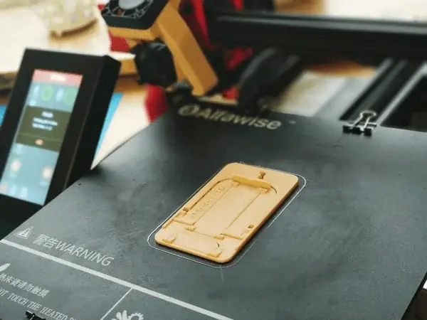 Credit Card Sized Tripod and Phone holder