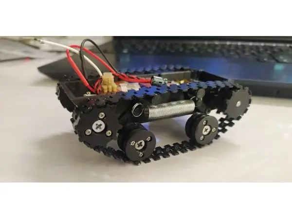 Mini tank RC