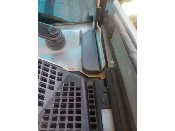 renault dacia duster capo cover