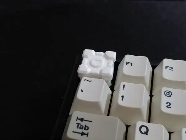 Companion Cube MX Keycap