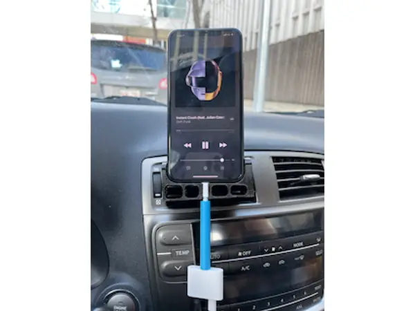 Car Vent Phone Mount - 2007 Lexus IS