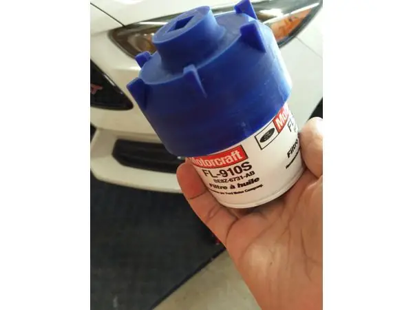 Oil filter removal adapter (MK3 Ford Focus)