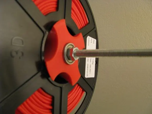 Parametric universal spool holder