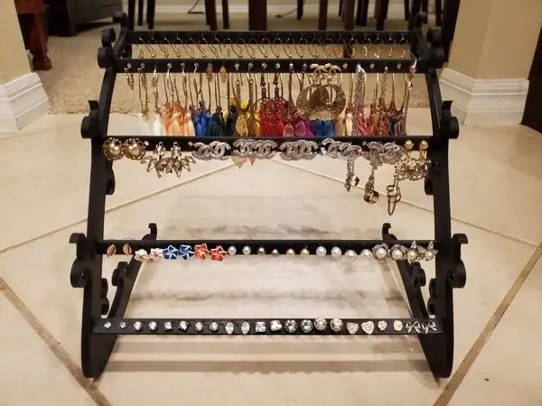 Earring Stand