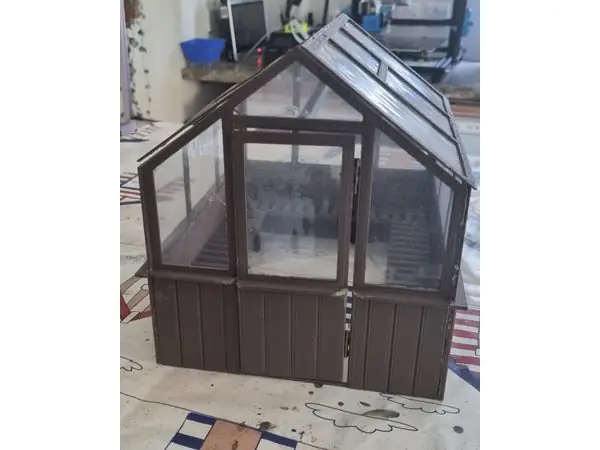 Doll House Green House