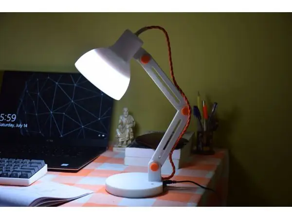 Simple Desk Lamp