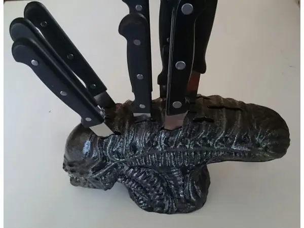 Alien Head Knife Block
