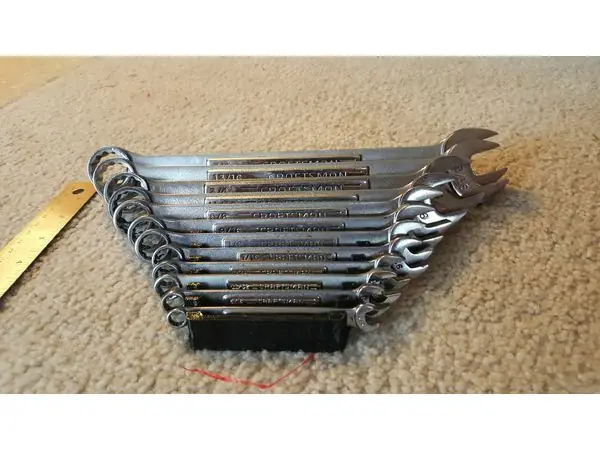Wrench Holder/Organizer