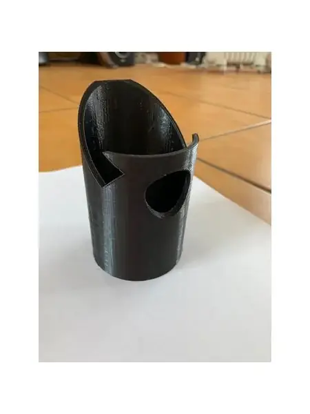 Phone stand in cup holder