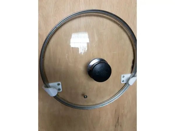 Lid Holder Kitchen