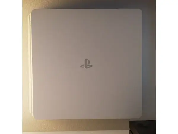 PlayStation 4 Slim Mount Compact