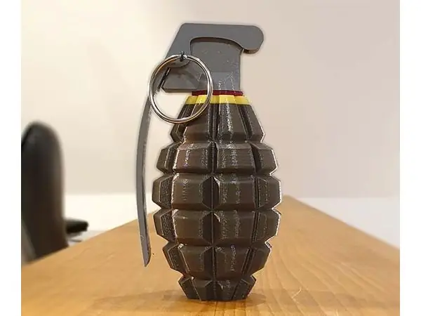 Grenade container