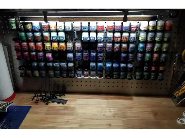 Games Workshop paint holder for peg board