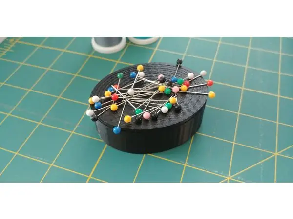 Magnetic Pincushion