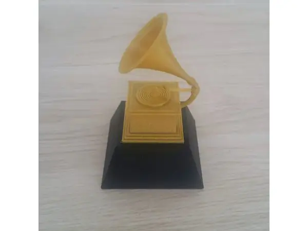 Granny Music Award statuette