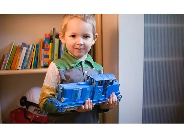3D printable train - "Diesel 01" locomotive - oldest design of ERS models family