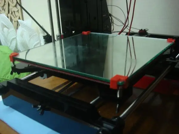Simple Glass Bed Mount