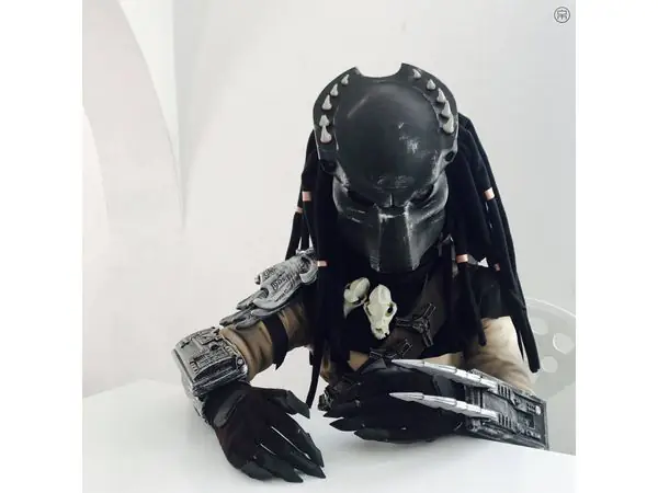 Predator mask