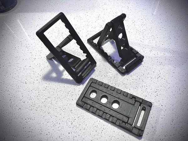 Compact Print-in-place Reversible Tablet - Phone Stand