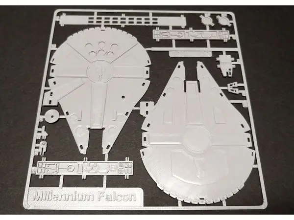 Millennium Falcon Kit Card by Fixumdude