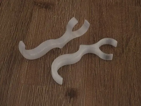 Handy bathroom hooks