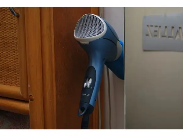 hair-dryer-holder