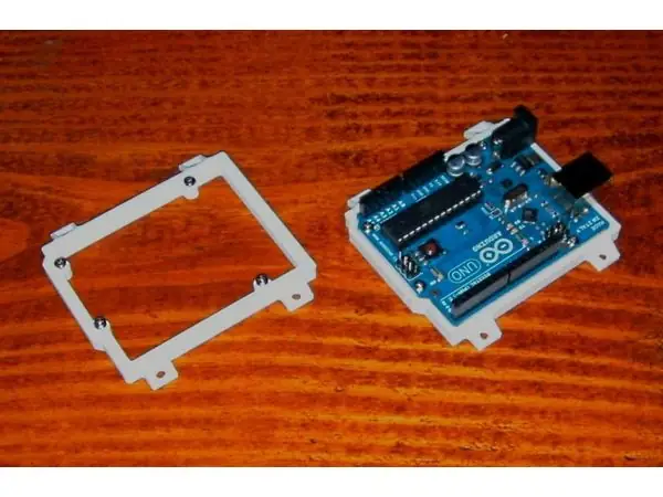 Arduino Uno Mount