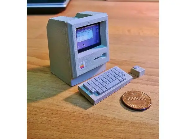 Mini Apple Macintosh