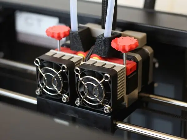 Adjustable Extruder Drive Block Upgrade for Replicator 2X